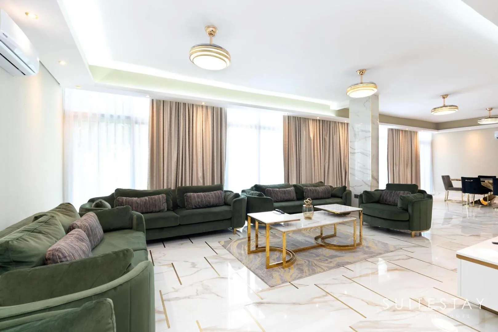 Exclusive 6 Bedroom Villa With Pool And Gym Access Dubai